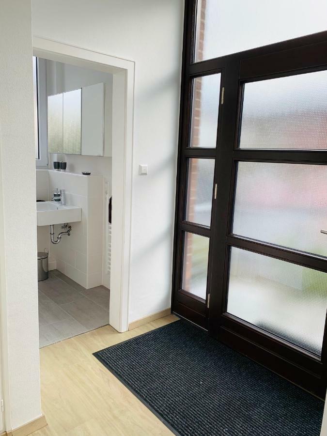 Moderner Bungalow, 20 Minuten Bis Hannover City, 24H Check-In Garbsen Esterno foto